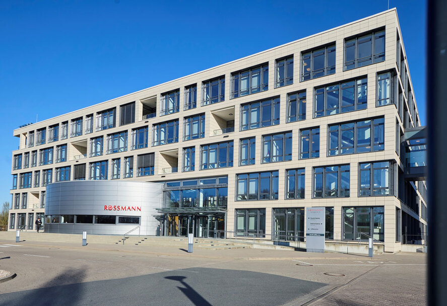  Firmensitz von ROSSMANN in Burgwedel bei Hannover
